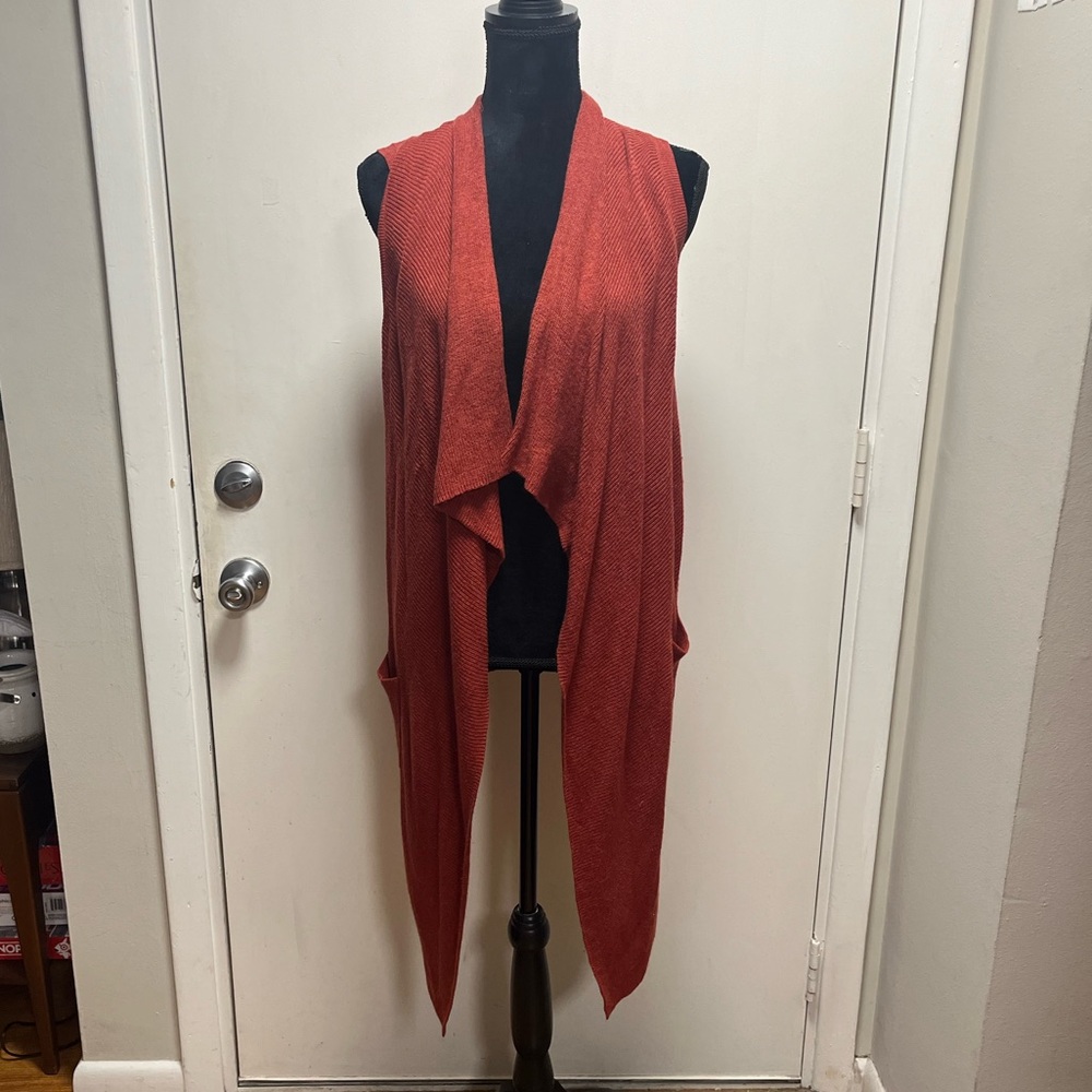 Society 8 Rust Color Sleeveless Open Cardigan Small